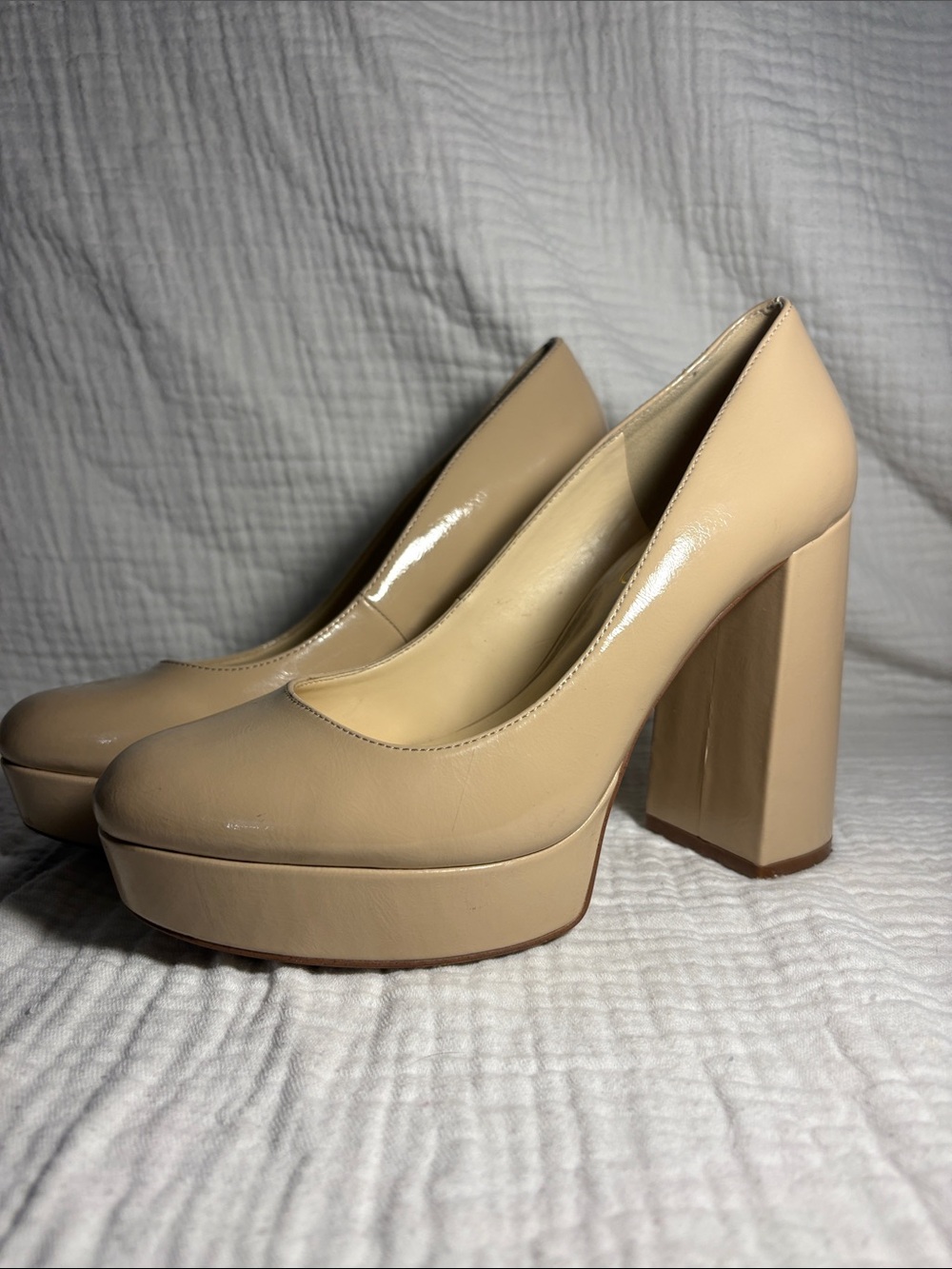 Jessica Simpson Beige Platform Block Heel Pumps